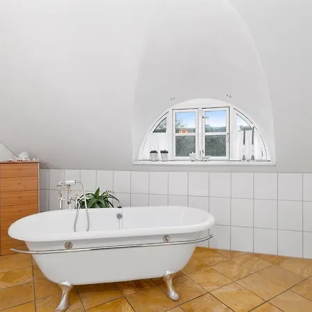 Prázdninový dům Jolanda By Interhome