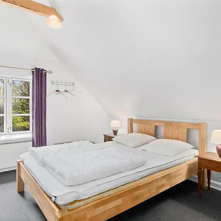 Holiday home Jolanda By Interhome
